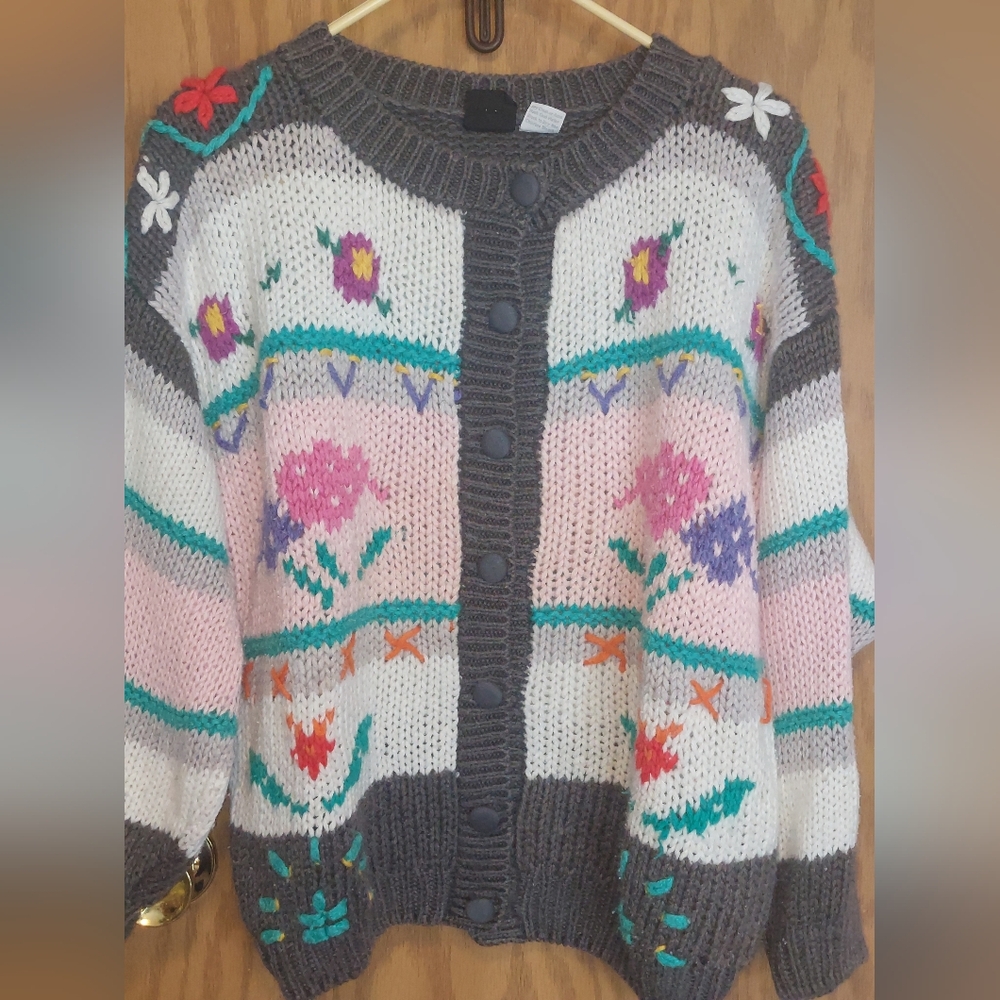 VTG grey trimmed HDI Designers originals Grannycore Cardigan